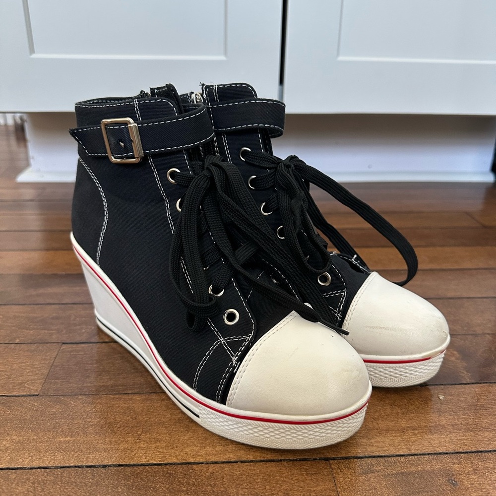Trendy Black and White Wedge Sneakers - Picture 2 of 5